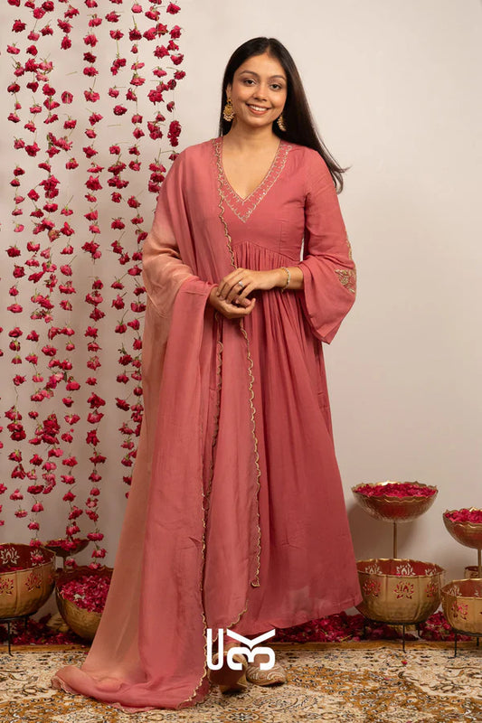 Gulabjal Kurta Set (Dress) in Pink