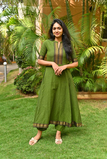MINAKSHI KURTA SET