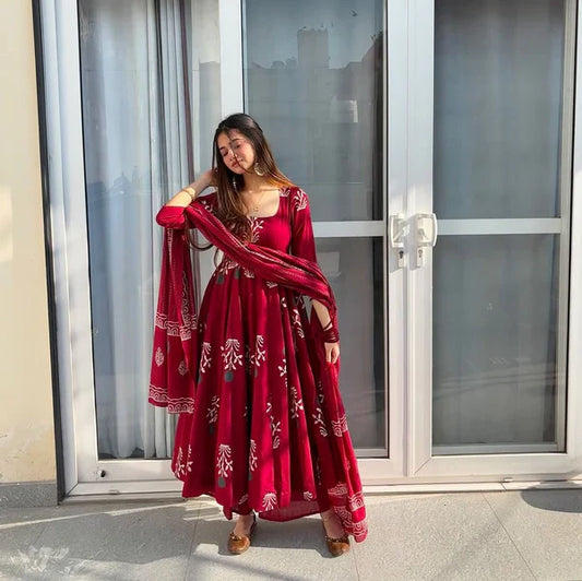 Rutvi silk cotton suit set